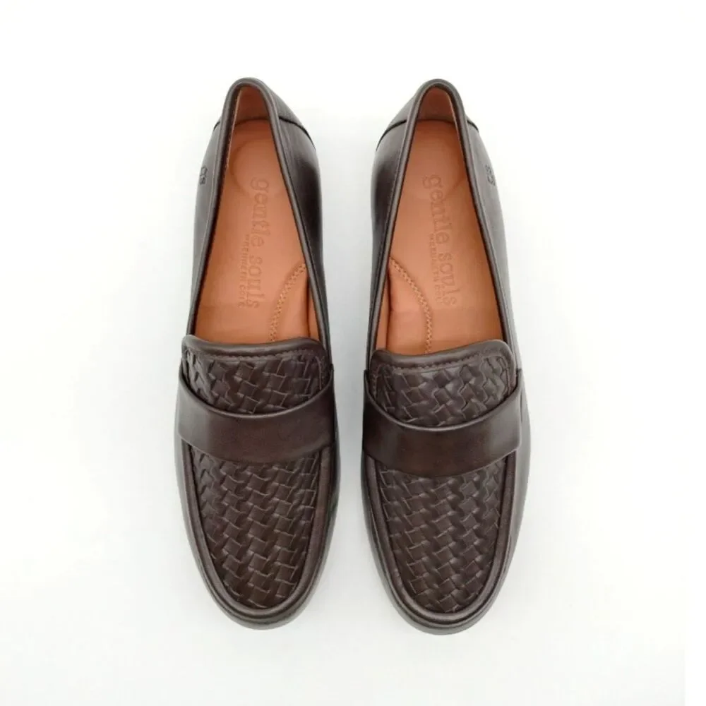 Gentle Souls Women's 8M Chocolate Leather Crew Woven Vamp Detailed Loafer Flats
